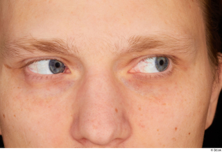 Stanley Johnson eye 0004.jpg